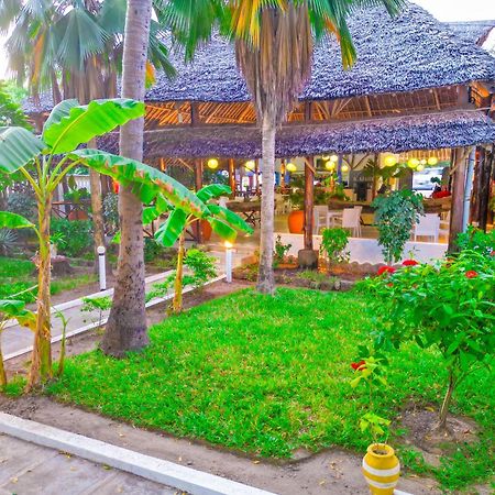 Maasai Resort Mombasa Kültér fotó