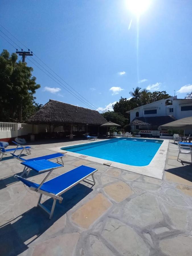 Maasai Resort Mombasa Kültér fotó
