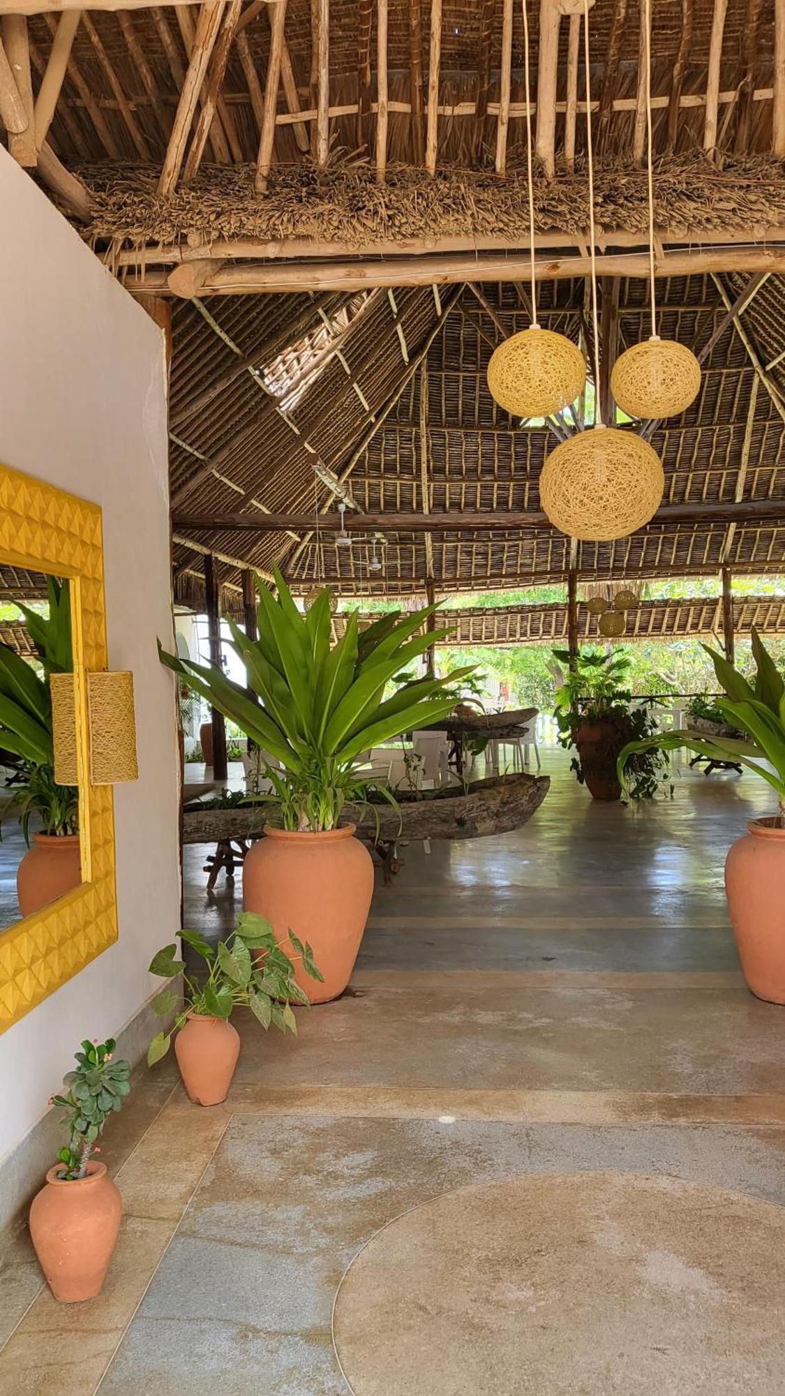 Maasai Resort Mombasa Kültér fotó