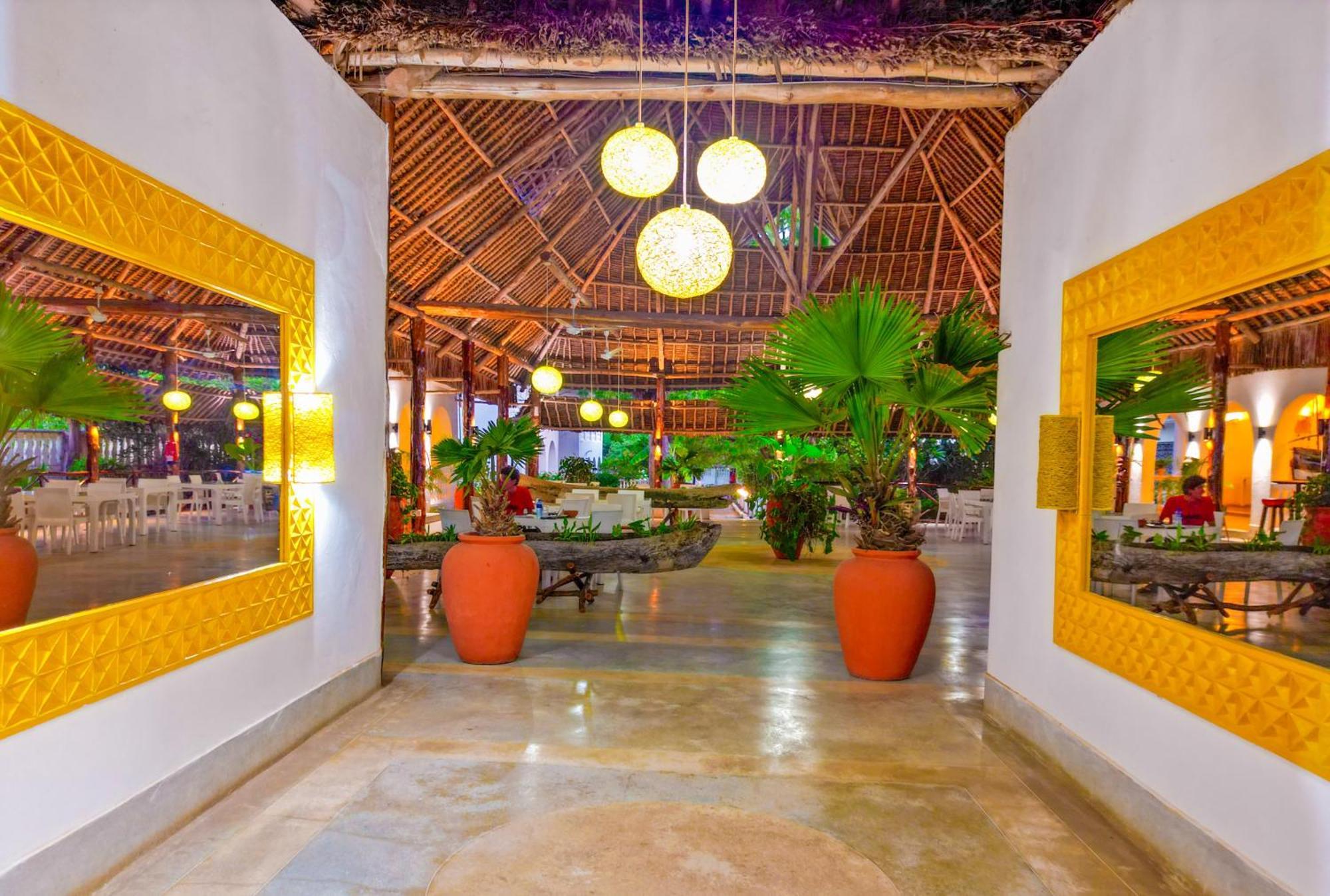Maasai Resort Mombasa Kültér fotó